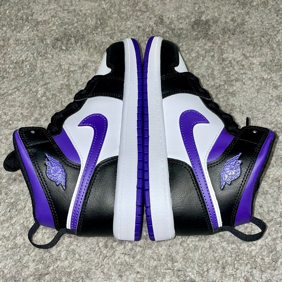 🆕 AIR JORDAN 1 SZ 3 - Picture 5 of 7